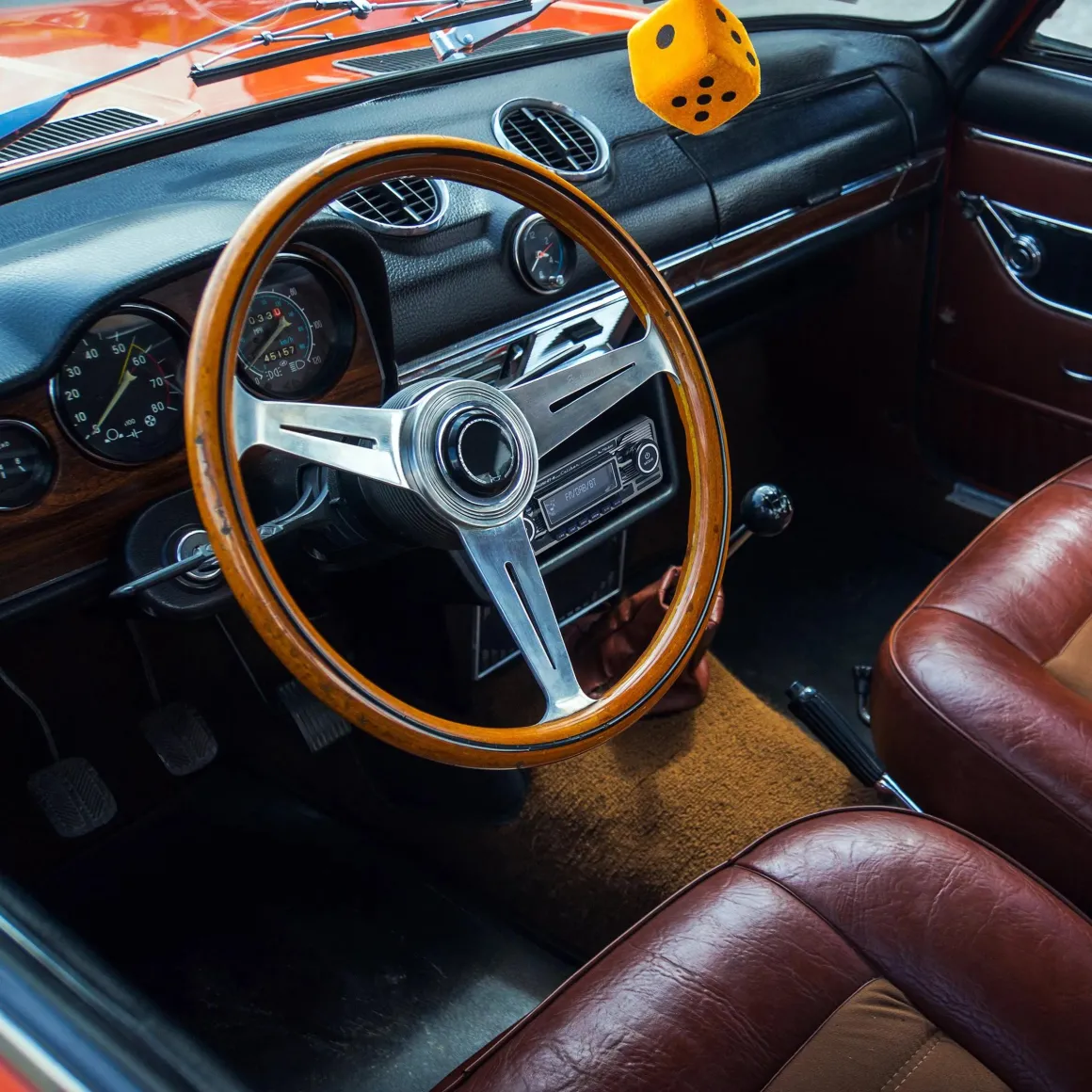 1-DIN Retro Autoradio Zwart Bluetooth USB-C